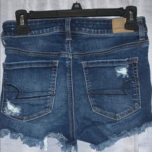 shorts above mid thigh